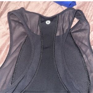 LULULEMON MESH CROP TOP SZ M